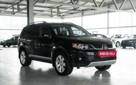 Mitsubishi Outlander III рестайлинг 3, 2008 год, 886 000 рублей, 3 фотография
