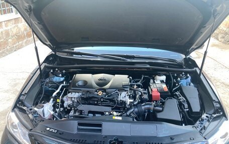 Toyota Camry, 2019 год, 2 400 000 рублей, 7 фотография