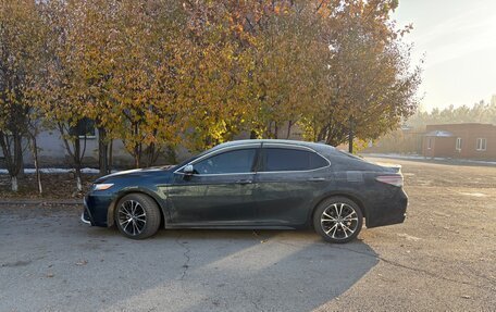 Toyota Camry, 2019 год, 2 400 000 рублей, 4 фотография