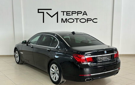BMW 7 серия, 2013 год, 2 109 000 рублей, 7 фотография