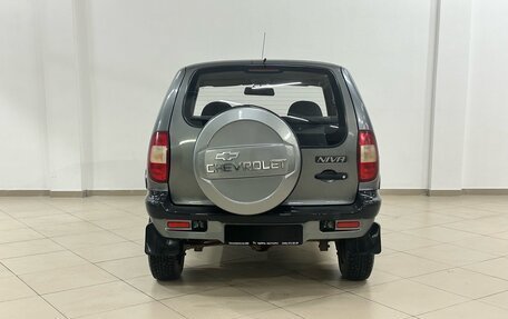 Chevrolet Niva I рестайлинг, 2006 год, 309 900 рублей, 7 фотография