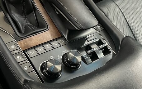 Lexus LX III, 2019 год, 8 699 900 рублей, 16 фотография