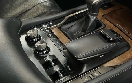 Lexus LX III, 2019 год, 8 699 900 рублей, 17 фотография