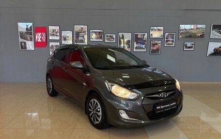 Hyundai Solaris II рестайлинг, 2011 год, 689 000 рублей, 3 фотография