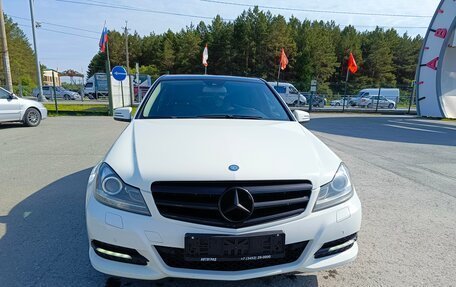 Mercedes-Benz C-Класс, 2011 год, 1 399 995 рублей, 2 фотография