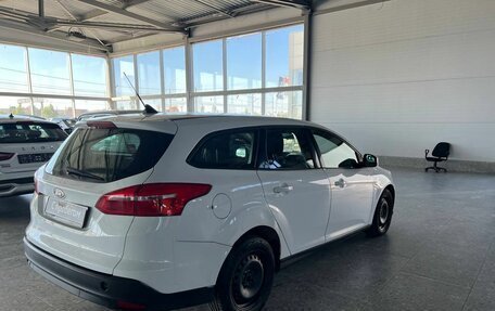 Ford Focus III, 2017 год, 569 000 рублей, 2 фотография