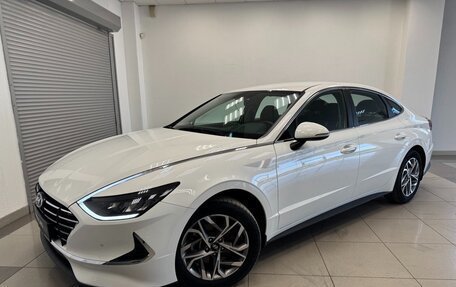 Hyundai Sonata VIII, 2022 год, 2 500 000 рублей, 1 фотография