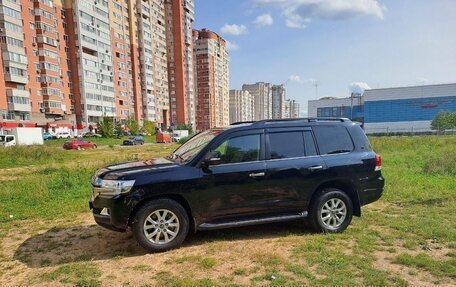 Toyota Land Cruiser 200, 2018 год, 5 600 000 рублей, 5 фотография