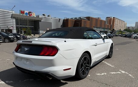 Ford Mustang VI рестайлинг, 2020 год, 2 520 000 рублей, 4 фотография