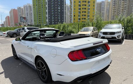 Ford Mustang VI рестайлинг, 2020 год, 2 520 000 рублей, 9 фотография