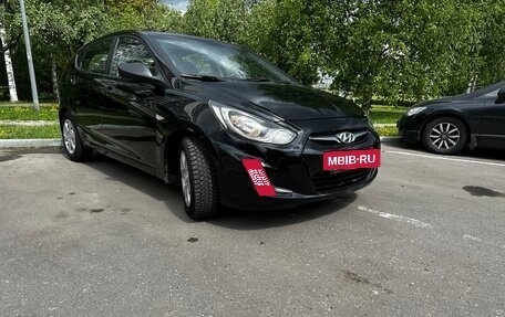 Hyundai Solaris II рестайлинг, 2011 год, 510 000 рублей, 26 фотография