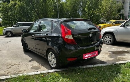 Hyundai Solaris II рестайлинг, 2011 год, 510 000 рублей, 30 фотография