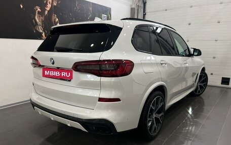 BMW X5, 2019 год, 6 290 000 рублей, 2 фотография