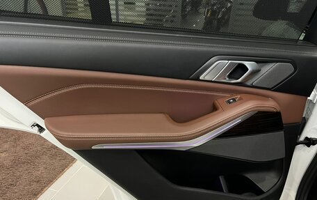 BMW X5, 2019 год, 6 290 000 рублей, 28 фотография