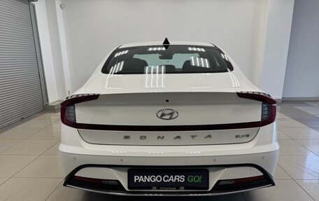 Hyundai Sonata VIII, 2022 год, 2 500 000 рублей, 6 фотография