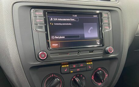 Volkswagen Jetta VI, 2015 год, 990 000 рублей, 8 фотография