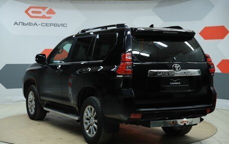 Toyota Land Cruiser Prado 150 рестайлинг 2, 2019 год, 4 890 000 рублей, 7 фотография
