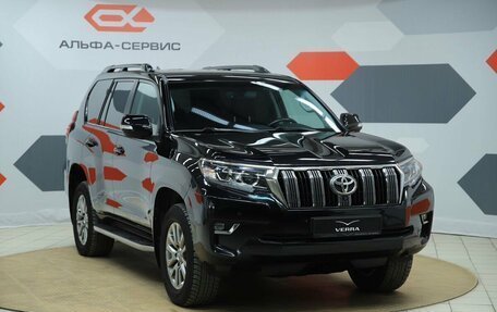 Toyota Land Cruiser Prado 150 рестайлинг 2, 2019 год, 4 890 000 рублей, 3 фотография