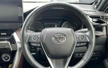 Toyota Harrier, 2022 год, 2 200 000 рублей, 10 фотография