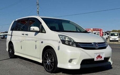 Toyota ISis I, 2017 год, 1 300 000 рублей, 2 фотография