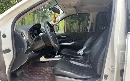 Nissan Terra, 2021 год, 2 400 000 рублей, 4 фотография