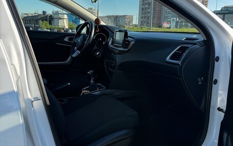 KIA cee'd III, 2018 год, 1 750 000 рублей, 15 фотография
