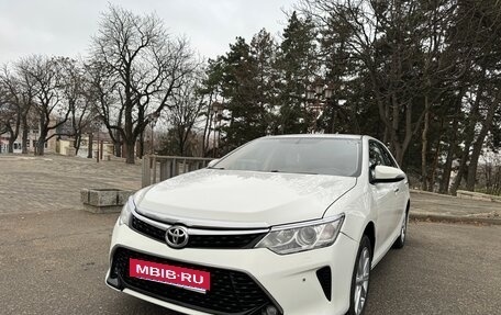 Toyota Camry, 2014 год, 1 595 000 рублей, 6 фотография