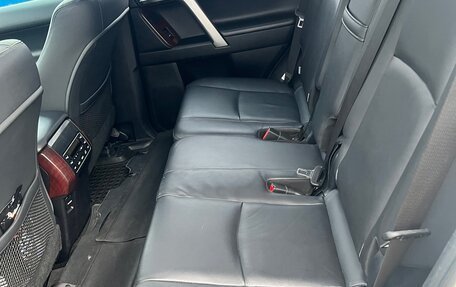 Toyota Land Cruiser Prado 150 рестайлинг 2, 2016 год, 3 800 000 рублей, 12 фотография