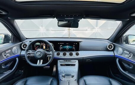 Mercedes-Benz E-Класс, 2022 год, 4 520 000 рублей, 10 фотография