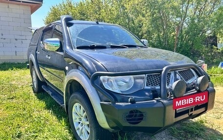 Mitsubishi L200 IV рестайлинг, 2011 год, 1 850 000 рублей, 2 фотография