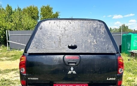 Mitsubishi L200 IV рестайлинг, 2011 год, 1 850 000 рублей, 10 фотография
