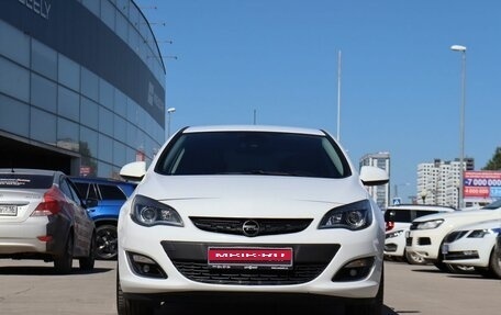 Opel Astra J, 2013 год, 800 000 рублей, 2 фотография