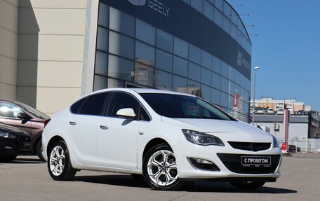 Opel Astra J, 2013 год, 800 000 рублей, 3 фотография