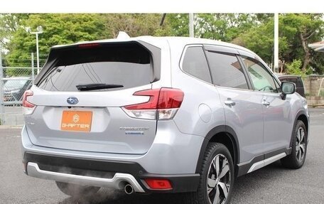 Subaru Forester, 2022 год, 1 900 000 рублей, 4 фотография