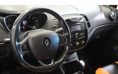 Renault Kaptur I рестайлинг, 2016 год, 1 162 000 рублей, 6 фотография