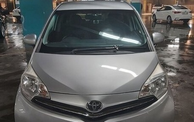 Toyota Ractis II, 2010 год, 730 000 рублей, 1 фотография