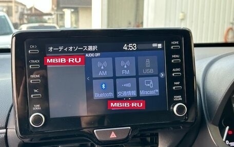 Toyota Yaris Cross, 2022 год, 1 600 000 рублей, 22 фотография