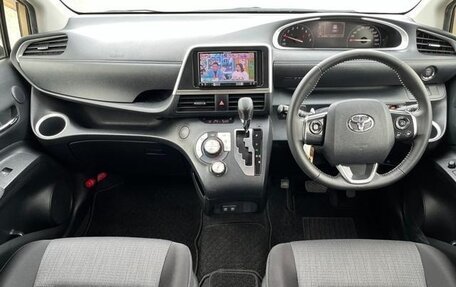 Toyota Sienta II, 2021 год, 1 003 000 рублей, 7 фотография