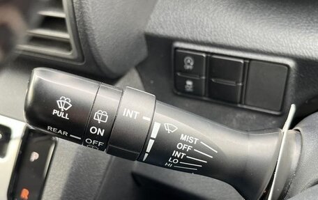 Toyota Sienta II, 2021 год, 1 003 000 рублей, 24 фотография