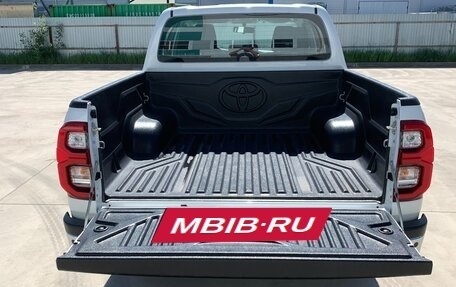 Toyota Hilux VIII, 2024 год, 7 200 000 рублей, 9 фотография