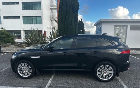 Jaguar F-Pace, 2017 год, 3 200 000 рублей, 5 фотография