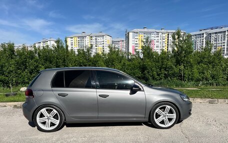 Volkswagen Golf VI, 2011 год, 1 030 000 рублей, 2 фотография