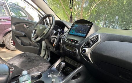 Hyundai ix35 I рестайлинг, 2012 год, 900 000 рублей, 27 фотография