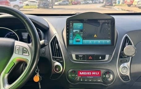 Hyundai ix35 I рестайлинг, 2012 год, 900 000 рублей, 16 фотография