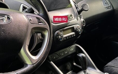 Hyundai ix35 I рестайлинг, 2012 год, 900 000 рублей, 34 фотография