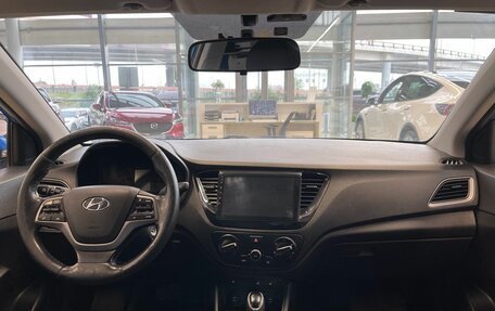 Hyundai Solaris II рестайлинг, 2019 год, 1 099 000 рублей, 13 фотография