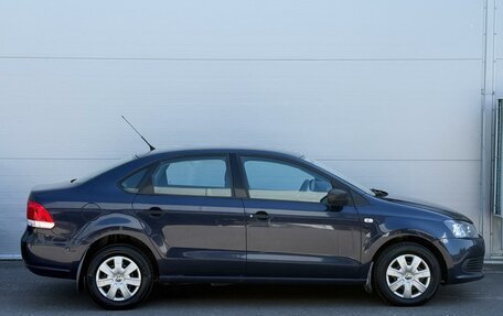 Volkswagen Polo VI (EU Market), 2011 год, 745 000 рублей, 5 фотография