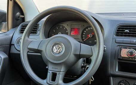 Volkswagen Polo VI (EU Market), 2011 год, 745 000 рублей, 13 фотография