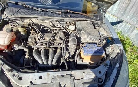 Ford Focus IV, 2004 год, 290 000 рублей, 2 фотография