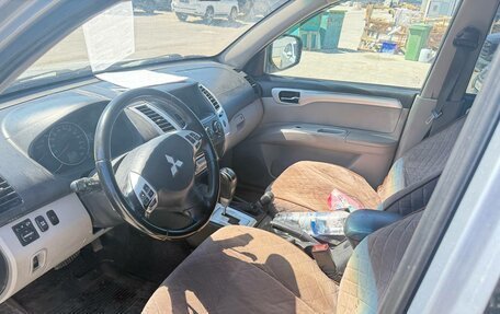 Mitsubishi Pajero Sport II рестайлинг, 2010 год, 1 243 000 рублей, 5 фотография
